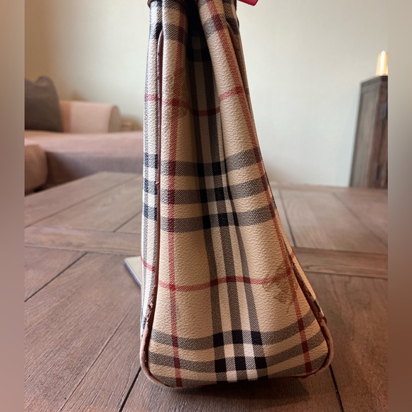 Burberrys shoulder bag. Vintage - Picture 3 of 16